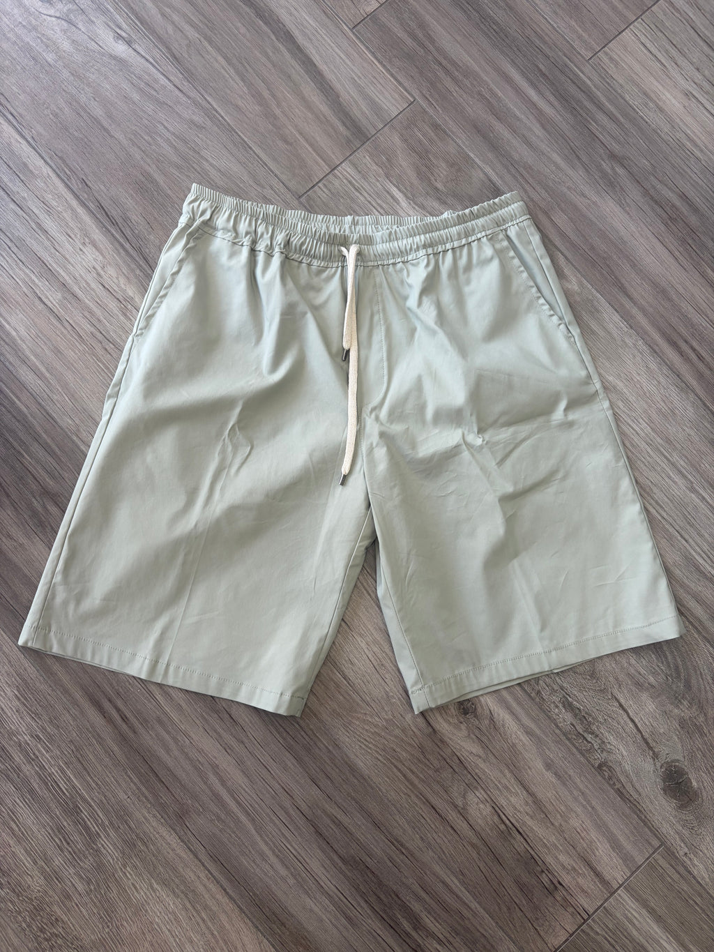 bermuda pantalaccio tessuto tech Noir Fox- Salvia