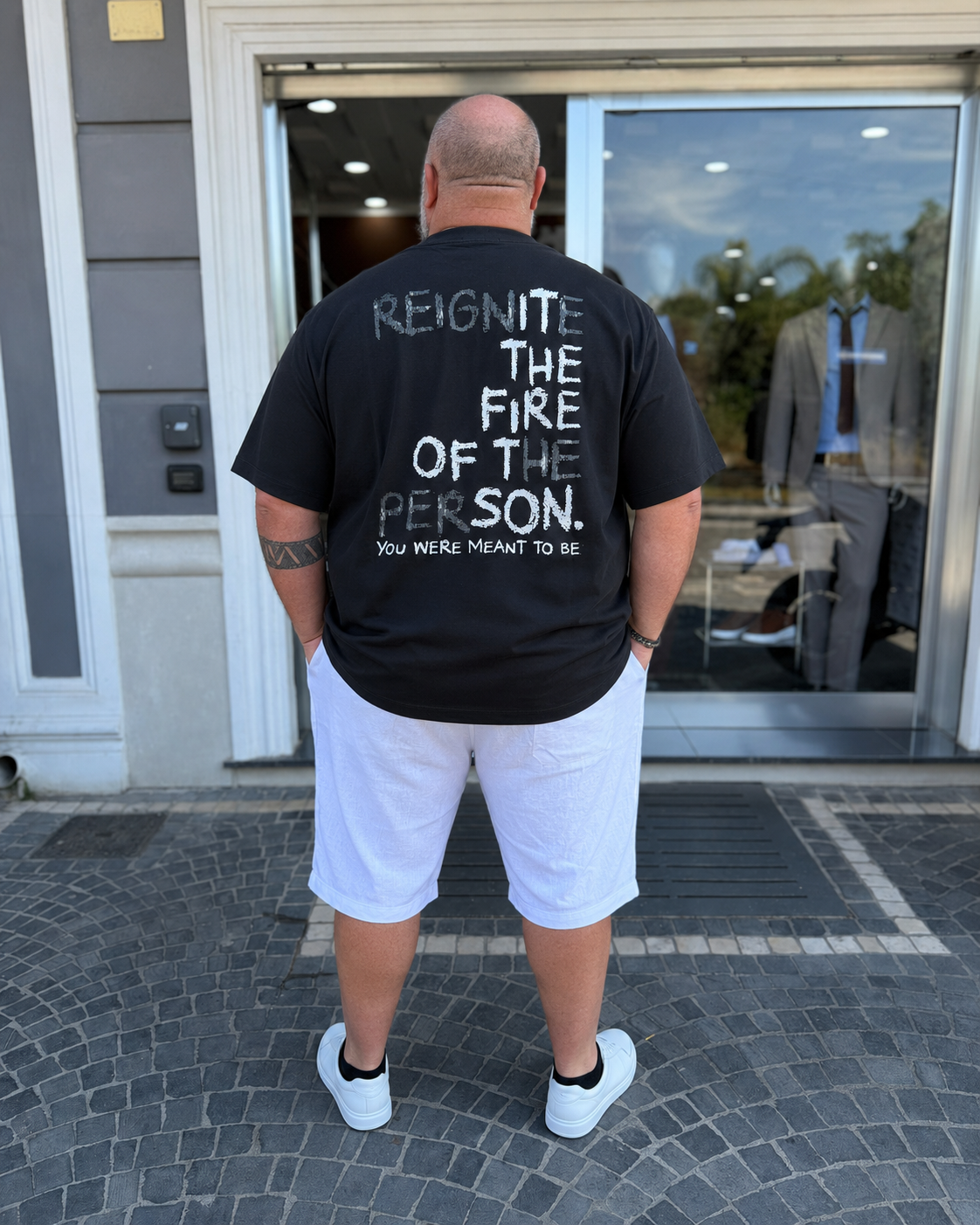 T-Shirt Lumi Stampata- Nero